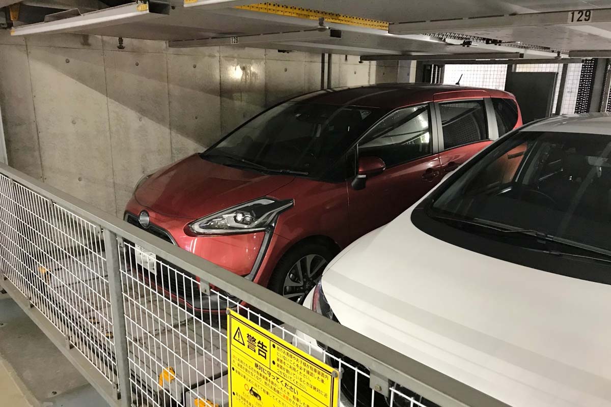 自動車（画像：写真AC）