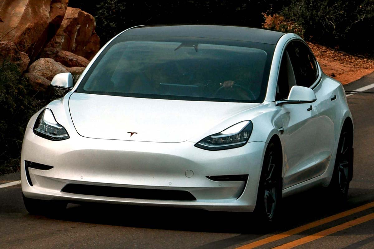 テスラ（画像：Pexels）