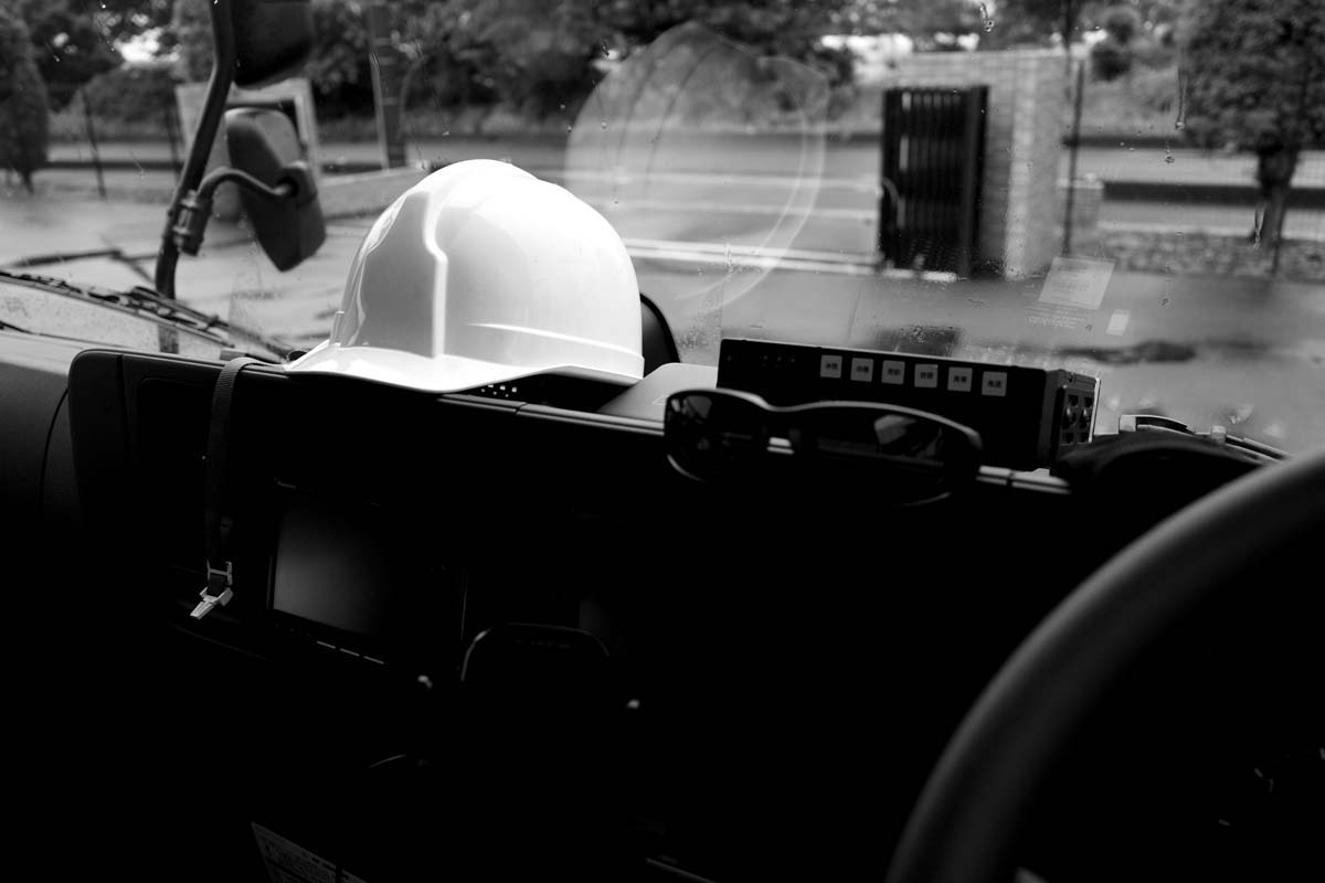 物流トラック（画像：写真AC）