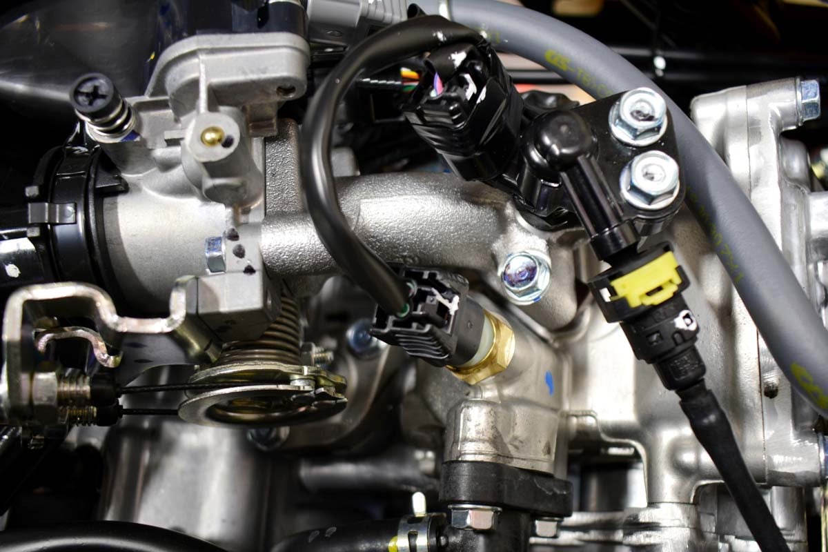 エンジン（画像：写真AC）