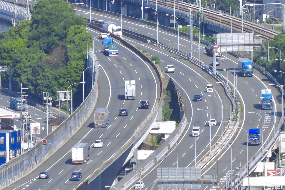 自動車（画像：写真AC）