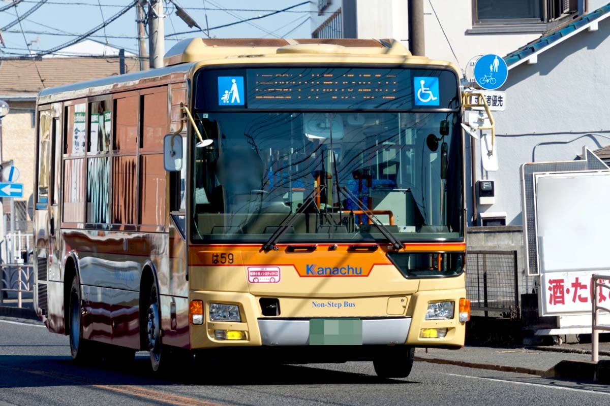 路線バスのイメージ（画像：写真AC）