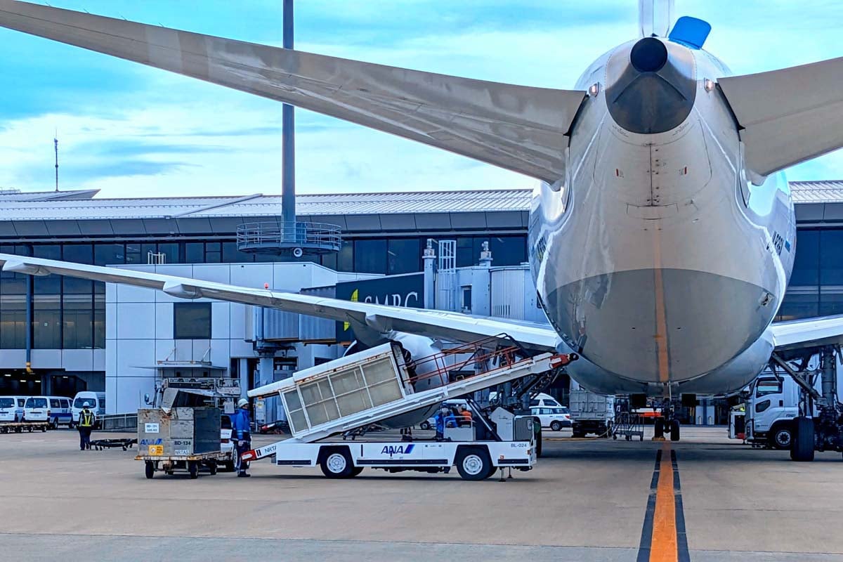 飛行機（画像：写真AC）