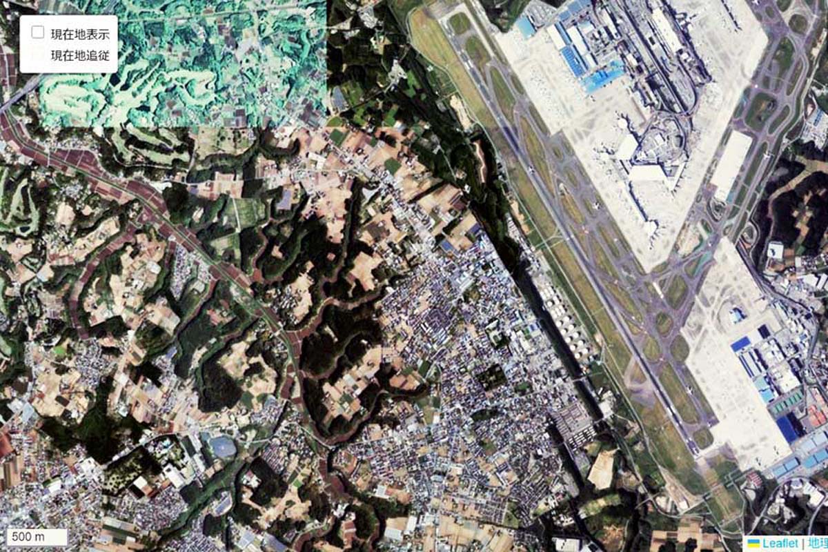 近年の「成田空港」周辺の航空写真（画像：国土地理院）