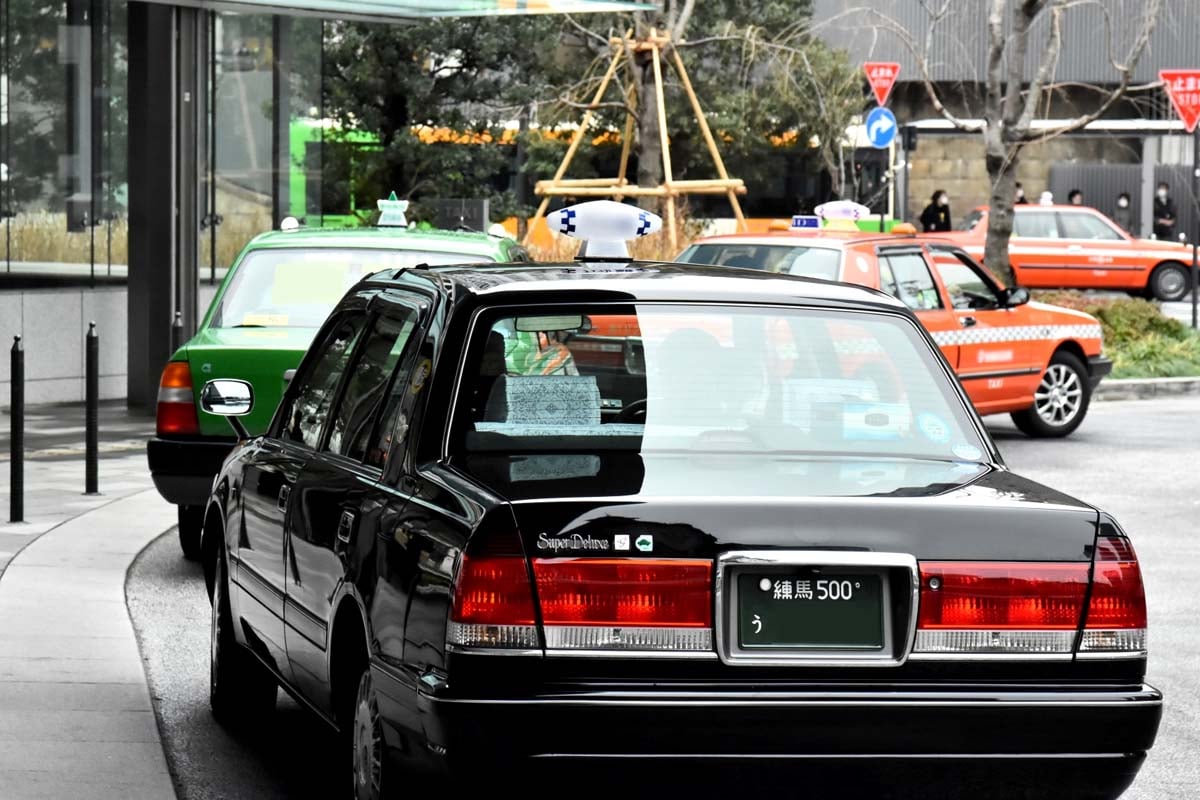 タクシー（画像：写真AC）