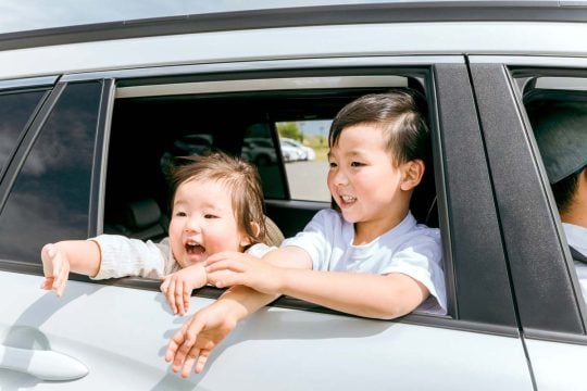 「車内置き去り事故」に潜む楽観バイアス！ 対策ゼロが8割という現実、なぜ悲劇を知りながら備えないのか