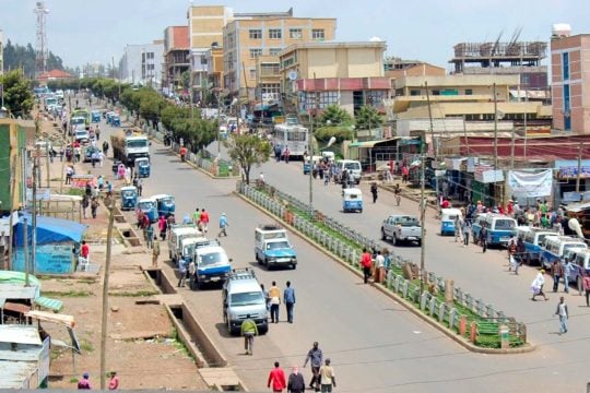 「中国製EV」が覆した日本車中古神話！ 「アフリカ新興国」で何が起きているのか？ 50万台普及で明らかになった日本企業の戦略的課題