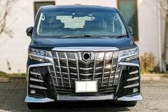 「残クレアルファード」はなぜ社会に浸透したのか？──身の丈を超えた購買を生む欲望の正体、現代思想から考える