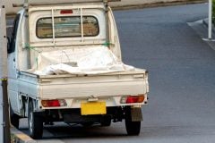 人生はまるで「トラックの荷台」のようだ！ 昭和文化を引き継ぐ男性芸人はなぜそう語るのか？――降ろせない荷物が教えてくれること