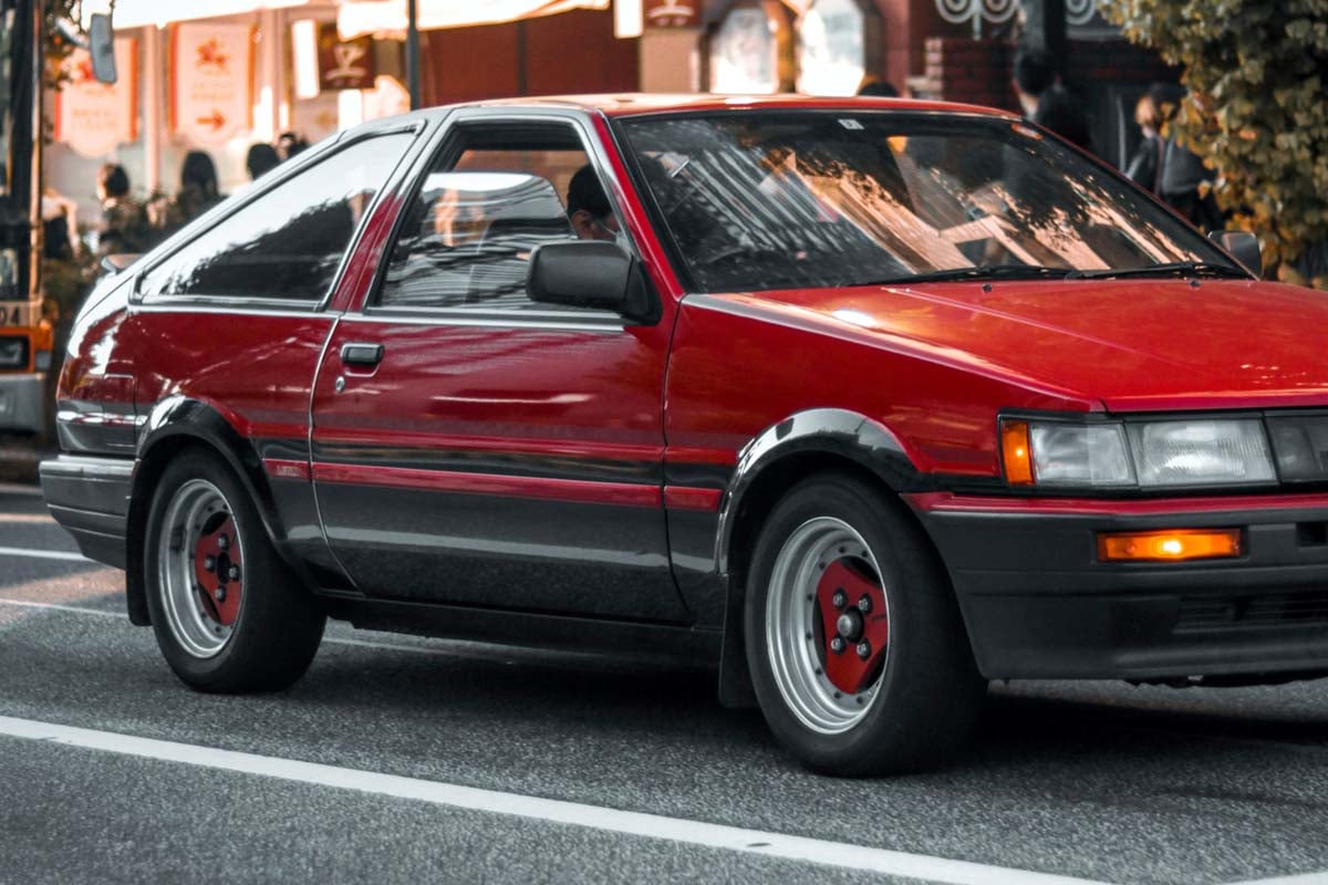 自動車（画像：Pexels）