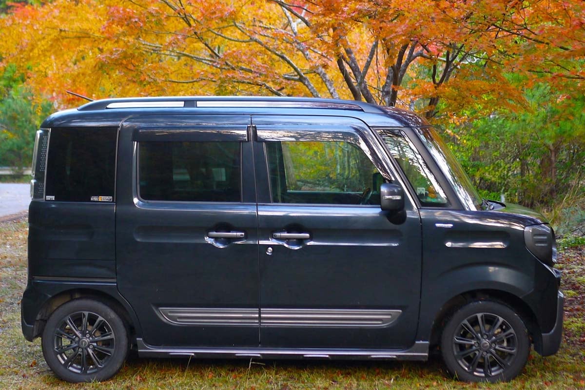 軽自動車のイメージ（画像：写真AC）