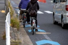 なぜ日本人は「自転車専用レーン」を選ばないのか？――支持率31か国中「最下位」 インフラ不在のまま家計を削る「青切符」の現実