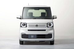 N-BOX「5年連続首位」──それでもホンダ最大6900億円赤字、国内独走・EV失速が映す“収益構造のねじれ” ネットの声から読む