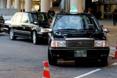 「客はいる、仕事もある。でも会社が潰れる」――「タクシー廃業」が急増、102社退出を招いた“需要と利益の断絶”とは