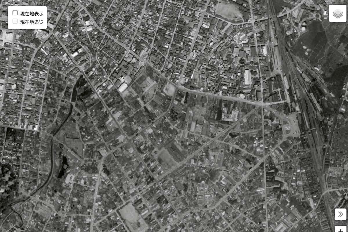 1963年頃の「中央弘前駅」周辺の航空写真（画像：国土地理院）