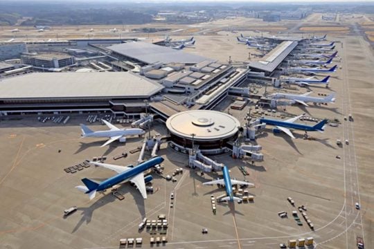 「日本を選ぶ理由がない」 週140便が消えた空路で何が起きているのか？ アジアで進む国際ネットワークの再編と空港競争