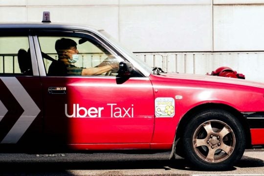 東京は時代遅れなのか？――ニューヨーク「8万台」が突きつけるライドシェアの圧力、タクシー王国・日本が「利便性」の波を拒む一線の正体