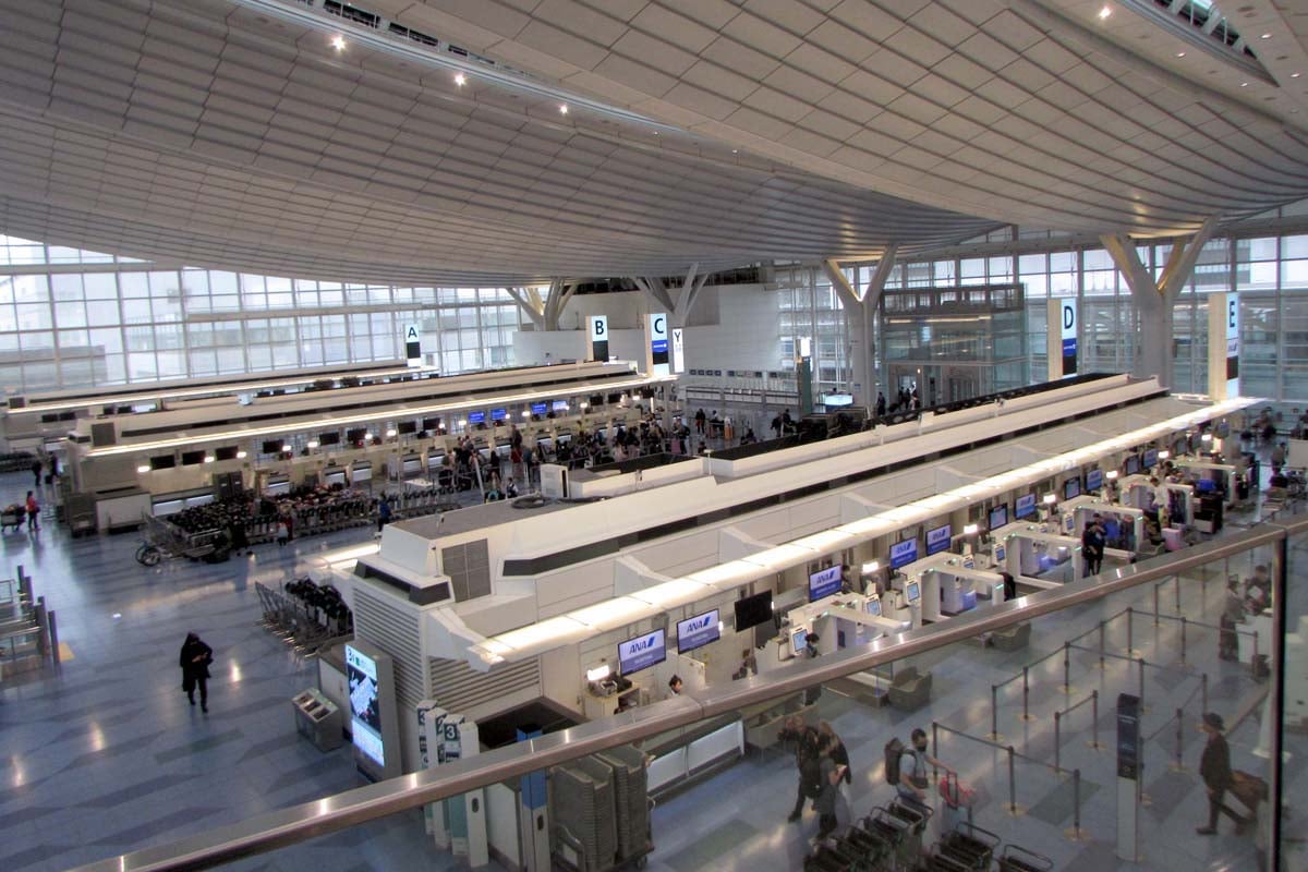 羽田空港ターミナルビルの一画（画像：菅原康晴）