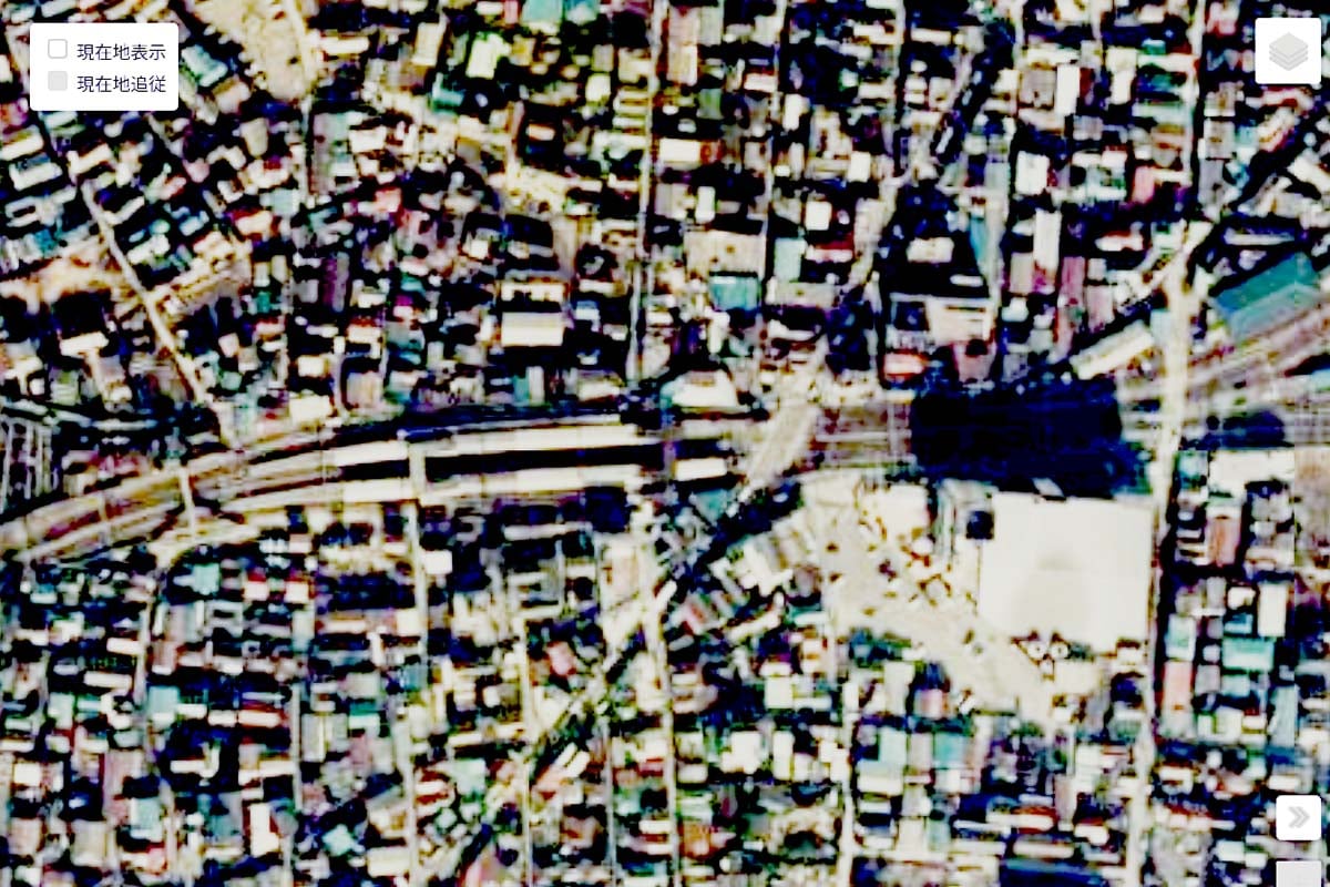 1975年頃の「京成高砂駅」周辺の航空写真（画像：国土地理院）