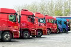 中国の「トラック電動化」が止まらない―― NEVシェア「54%」が突きつける物流逆転　ディーゼル優位が崩れる現場の現実日本は今後どうなる？