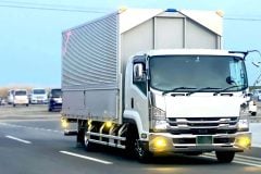 物流網を蝕む「8.2兆円」の歪み――商品価格に潜むコスト負担の行方【短期連載】1リットルの重み（3）