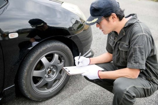 「タイヤ交換、済ませましたけど？」 約8割が無自覚のまま抱える“数万円のムダ出費”の原因