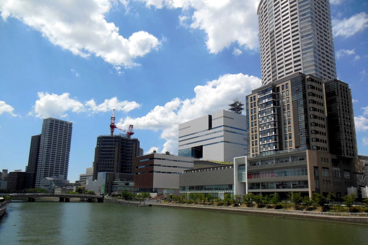 堂島川添いの風景（画像：写真AC）