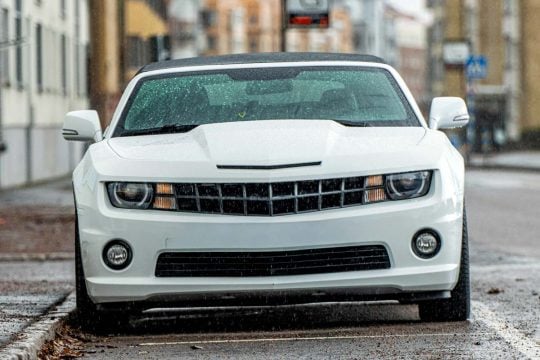 逆転への執行猶予は3年？ 欧州の自動車産業、巨額罰金回避でも残る“制度頼みの限界”とは