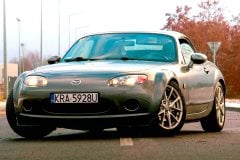 「18年守った聖地が消えた」 ロードスター愛好家の絶望――あまりに悲しい幕引き、SNSが加速させた開放性の逆説とは