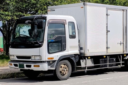 「その条件では運べません」 輸送能力34%不足時代へ――物流会社が選び始めた「荷主の条件」