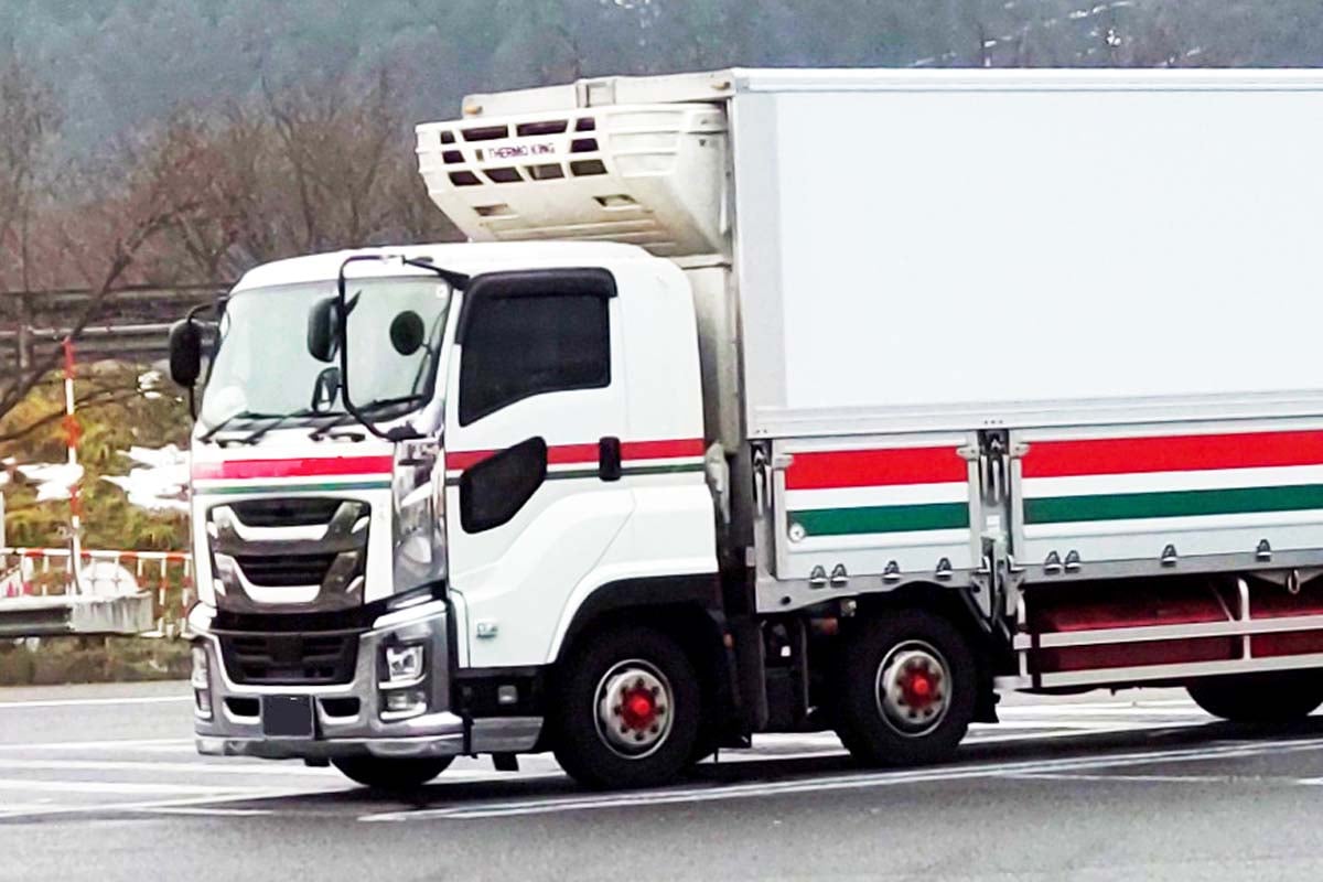 物流トラックのイメージ（画像：写真AC）
