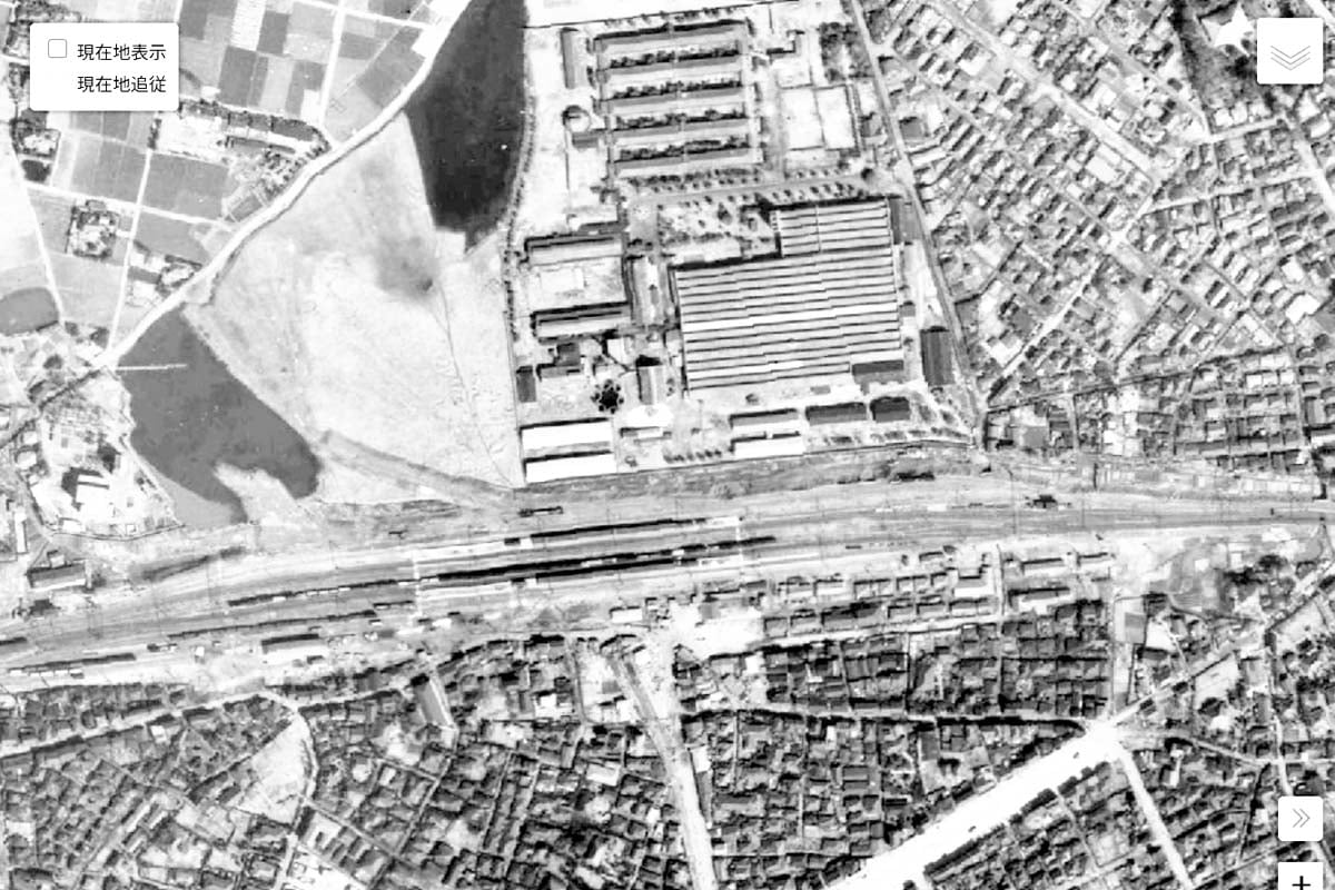 1947年頃の「金町駅」周辺の航空写真（画像：国土地理院）