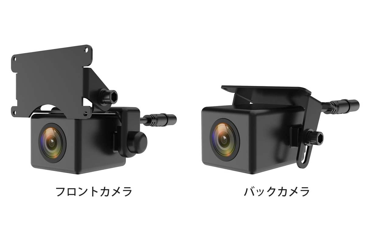 当時は革新的なものとして「バックカメラ」もビークロスに標準装備（画像：慶洋エンジニアリング）