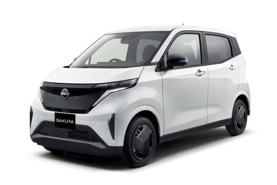 軽EVが日本を変える！「日産サクラ」「BYDラッコ」が示す希望――バス需要50%減で進む地域モビリティ再設計