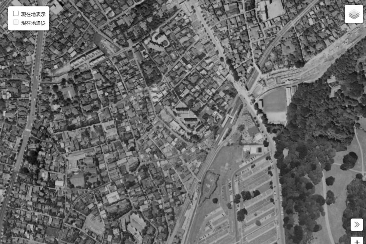 1963年頃の「参宮橋駅」周辺の航空写真（画像：国土地理院）