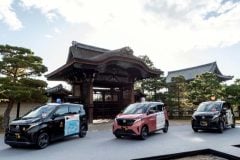 なぜ国は「軽タクシー解禁」に踏み切るのか？ インバウンド「4270万人」時代、タクシーは“稼げる現場職”に変われるか