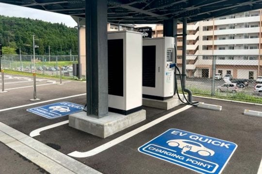 マンションの「EV充電器」もはや必須条件なのか？ 東京都「6万基」目標が物件選びを変える理由