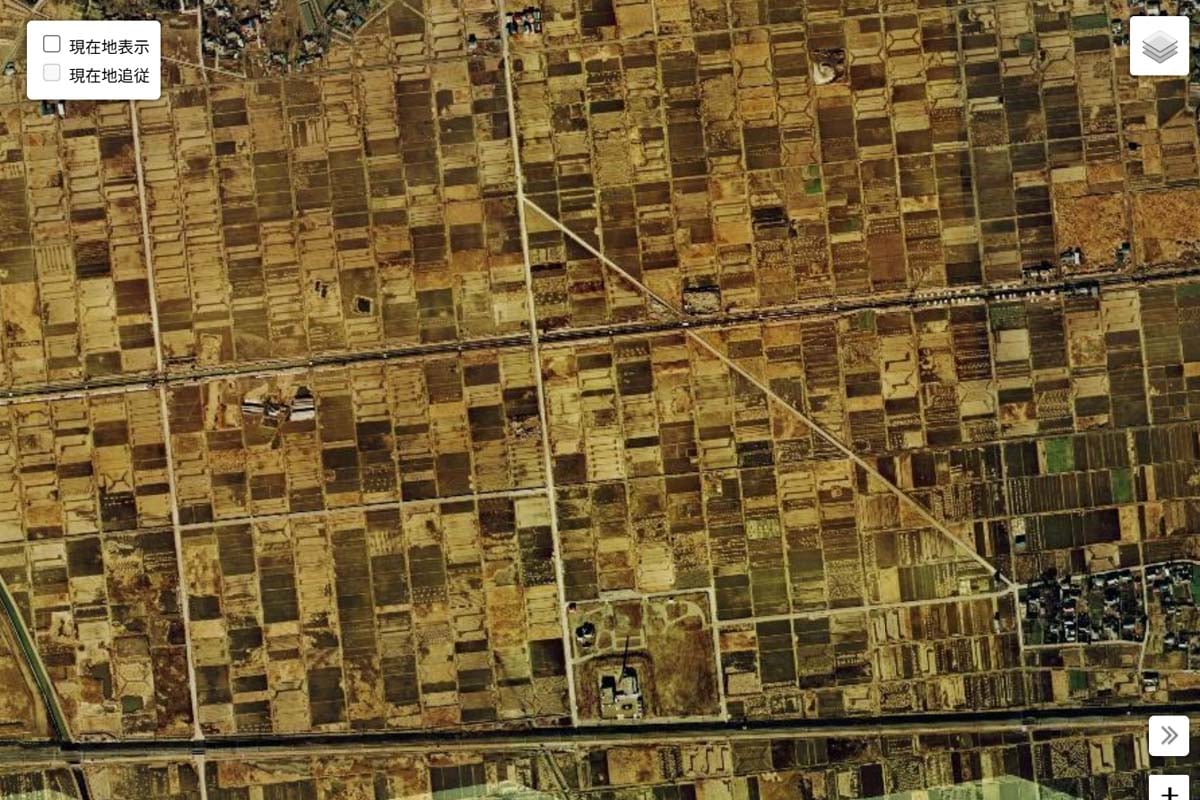 1975年頃の「イオンレイクタウン」周辺の航空写真（画像：国土地理院）