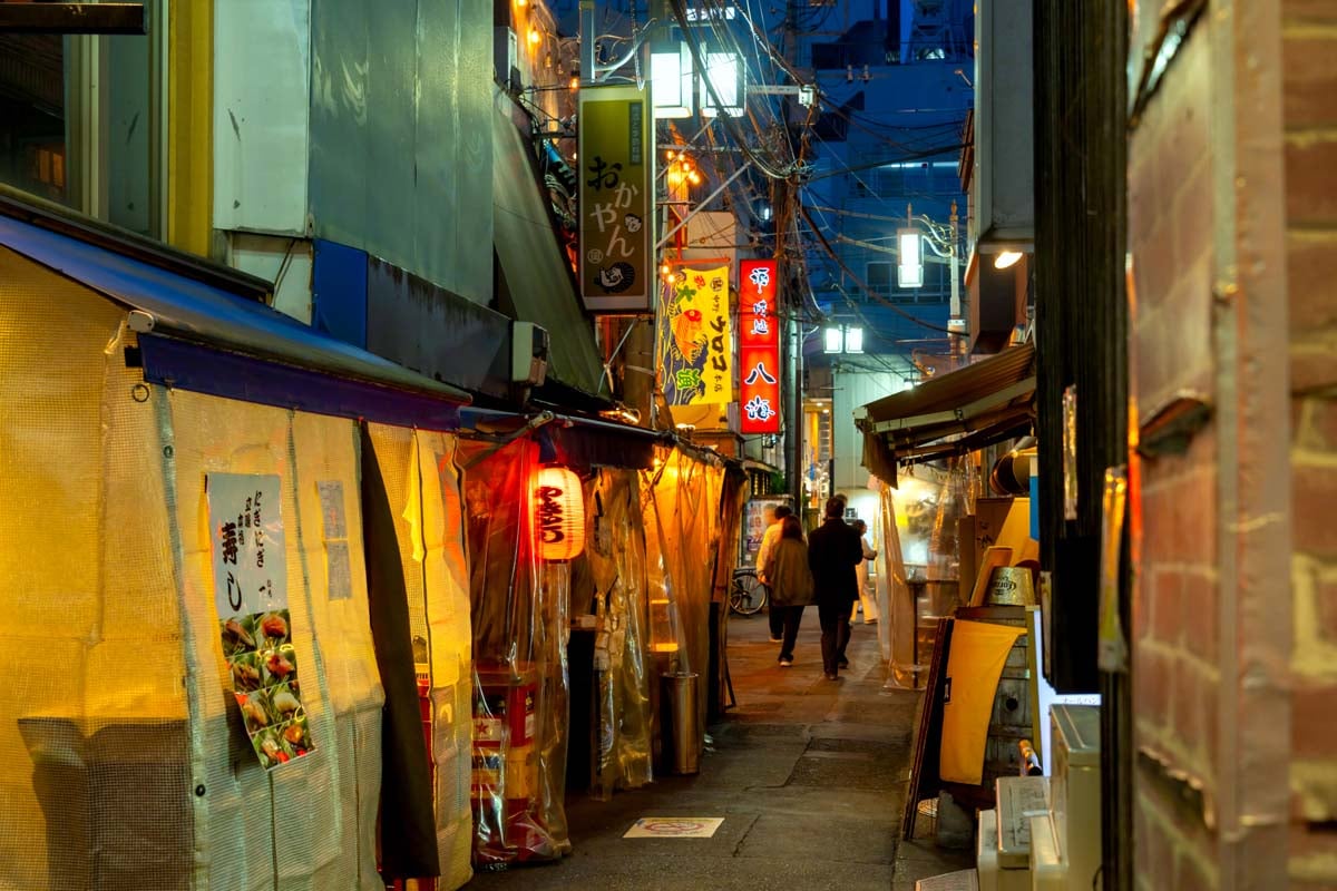 中野（画像：写真AC）