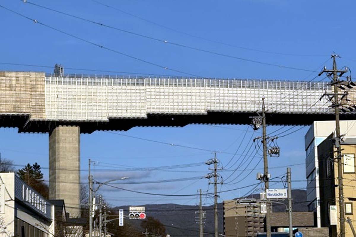 リニューアル工事が進む岡谷JCTT（画像：写真AC）