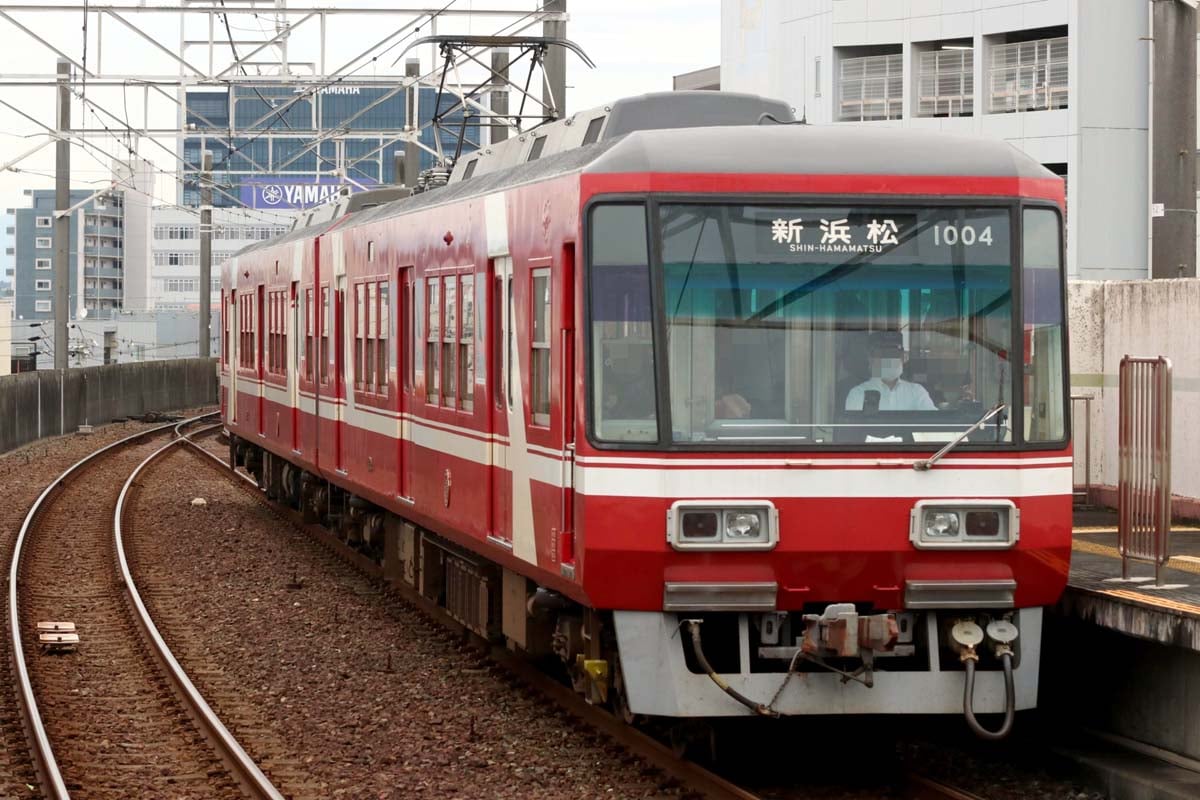 新浜松行きの列車（画像：写真AC）