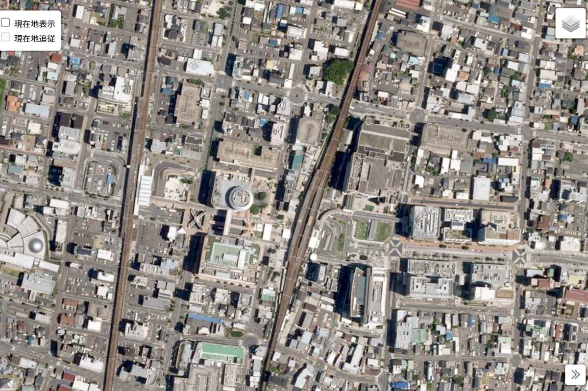 最新の「豊田市駅」周辺の航空写真（画像：国土地理院）