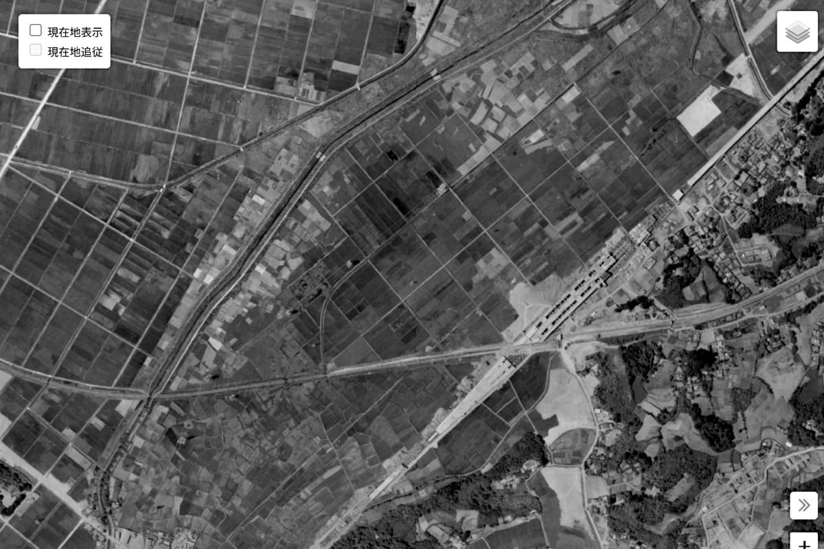 1963年頃の「新横浜駅」周辺の航空写真（画像：国土地理院）