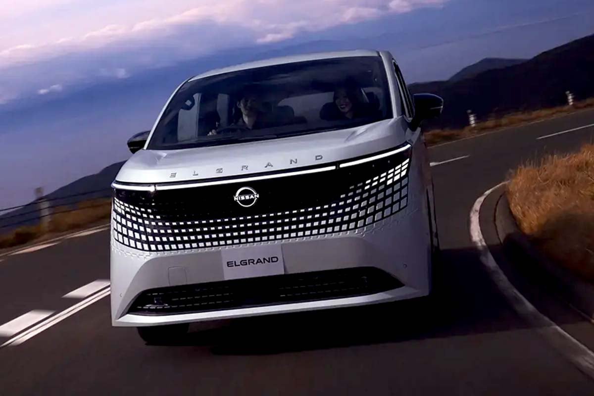 新型エルグランド（画像：日産自動車）