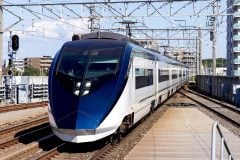 なぜ京成電鉄は「ディズニー株」を抱え続けるのか？ 投資有価証券2795億円を計上！ 成田空港アクセスへの大型投資で浮かぶOLC株の保有――「資本のねじれ」とは