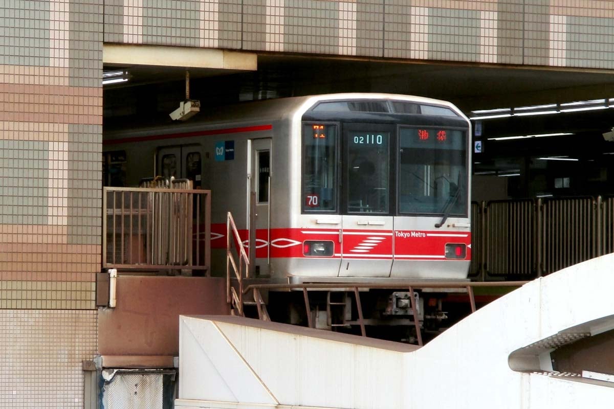 後楽園駅(画像:写真AC)