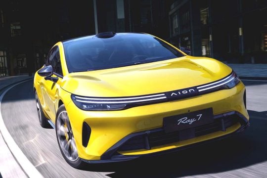 日本車は中国市場から「一掃」されてしまうのか? BYDが世界で460万台! 「内巻」の先で一汽・広汽も動く、中国自動車産業の次なる一手とは