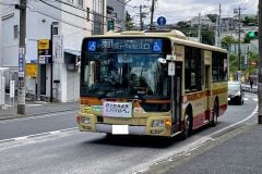 なぜ「国内最大級のバス会社」は安定経営でも貪欲に“次の成長”を求めるのか？ 営業利益の50%を目標！ バス事業の先で何を稼ごうとしているのか