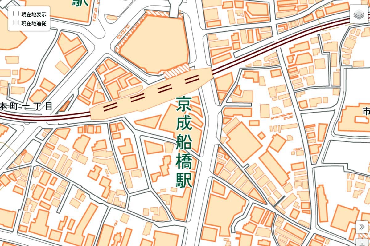 現在の「京成船橋駅」周辺の地図（画像：国土地理院）