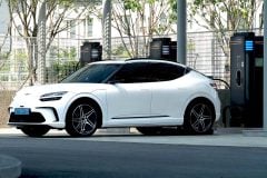 なぜEVは「中古車市場」で敬遠されてきたのか？ 50万台超の調査が示す変化！ 「残クレ」と中古車流通を動かす電池評価の新局面とは
